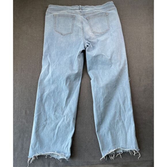 Torrid‎ Wide Leg Distressed Jeans Womens 16 Light Wash Vintage Grunge Raw Hem - Picture 11 of 12